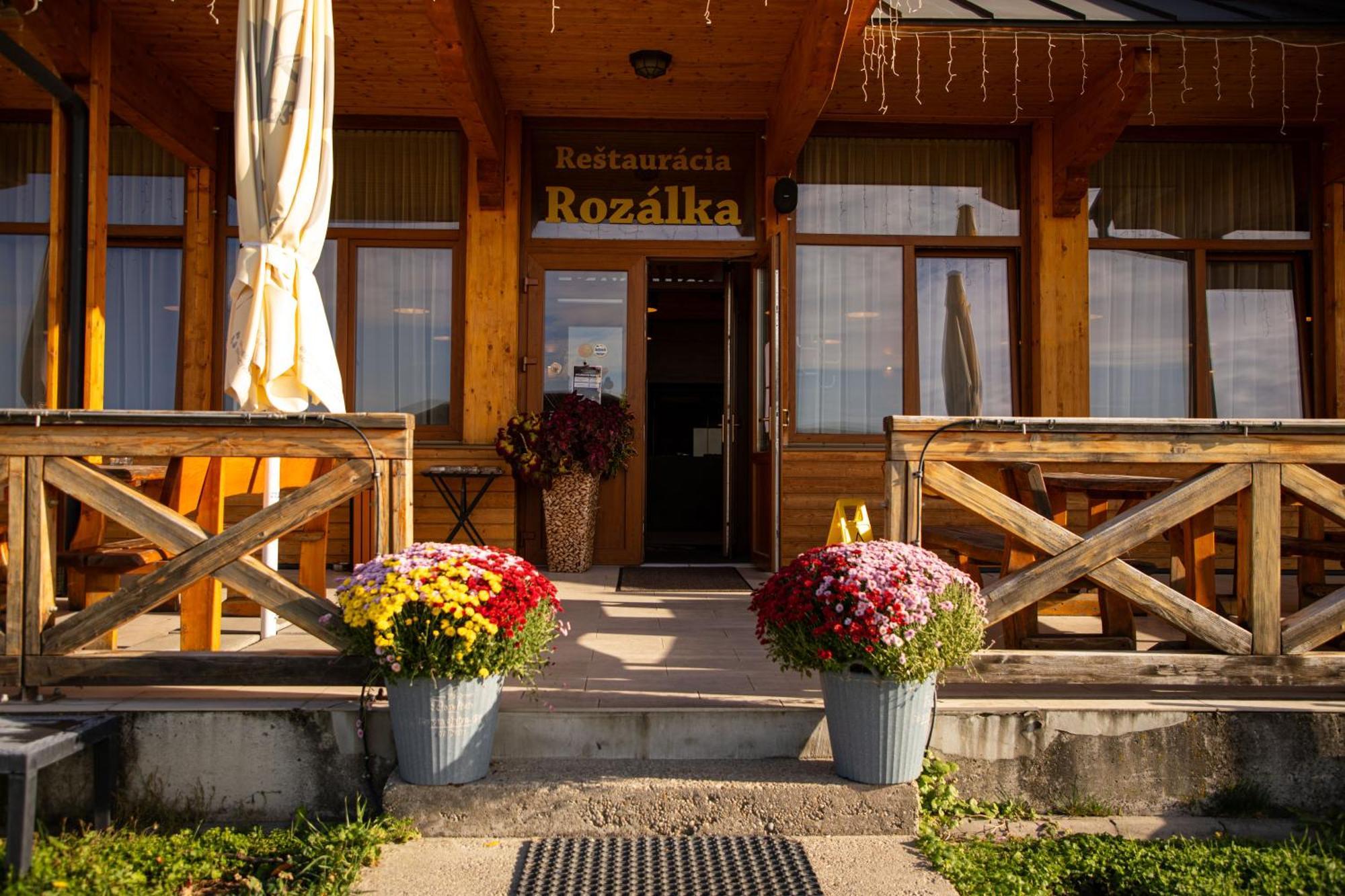 Hotel Rozalka Pezinok Exterior photo
