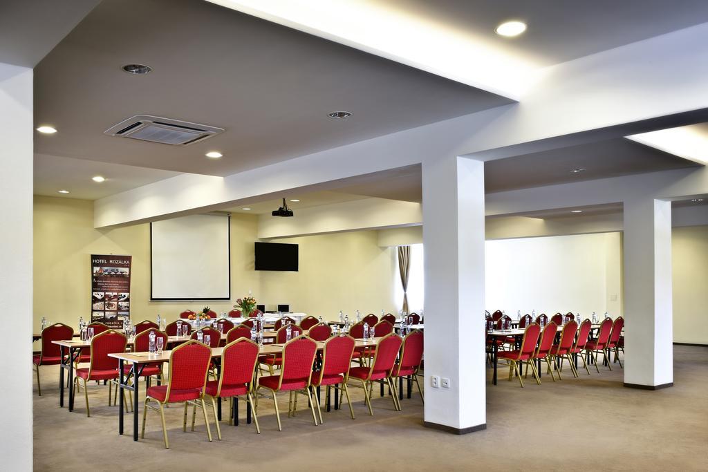 Hotel Rozalka Pezinok Exterior photo